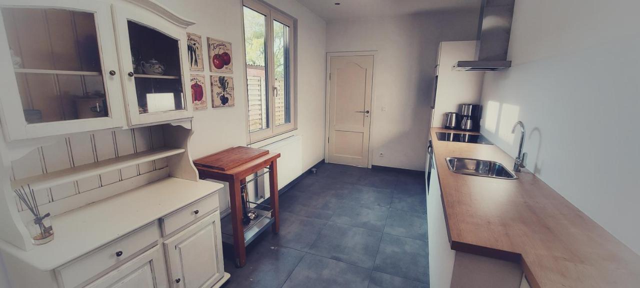 Huize Andries Villa บรูจส์ ภายนอก รูปภาพ